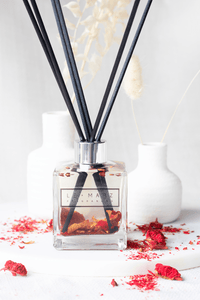 reed diffuser, pomegranate scented, pomegranate, diffuser, fruity scent, floral diffuser, gift ideas, home decor, fresh scent