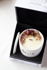 Load image into Gallery viewer, Personalised wood wick ceramic candles in white. Customise your wood wick candle with personalised names. Luxury scented candles. Luxury premium packaging boxes
